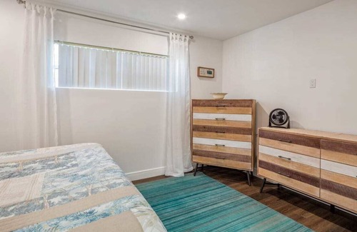 Midtown House | Walk to Higgs Beach Hideaway- Heated Amazing Pool!