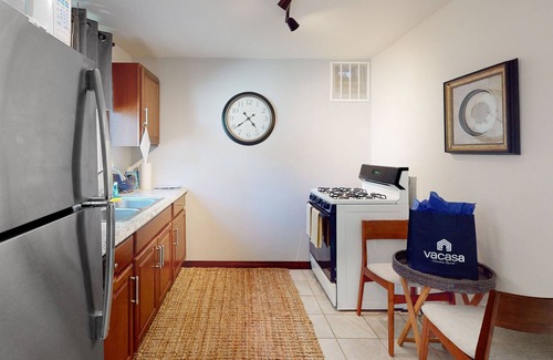 Village of La Jolla House | Walk to La Jolla Village and ocean from this charming cottage