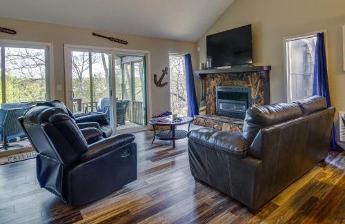 Osage Beach House | Walk to Lake Osage Beach Home with Grill!