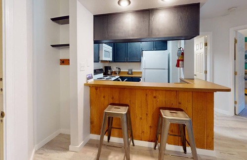 Angel Fire Condo | Walk to Lifts | WiFi | Mountain Spirits 217