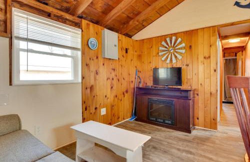 York Beach House | Walk to Long Sands Beach Cottage with Fire Pits!
