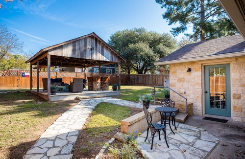Fredericksburg House | Walk To Main. Hill Country Stone Haus With Unique Outdoor Pavillion