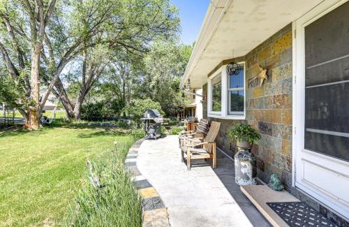 Carbondale House | Walk to Main St Carbondale Apt with Shared Patio