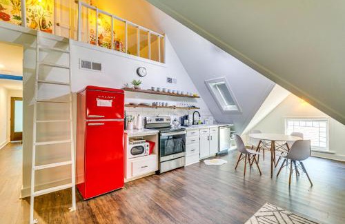 Downtown Little Rock Apartment | Walk to Main St Eclectic Gem in Little Rock