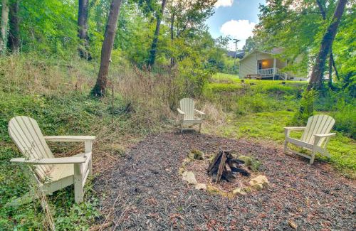 Byrdstown House | Walk to Main St Inviting Byrdstown Home with Yard!
