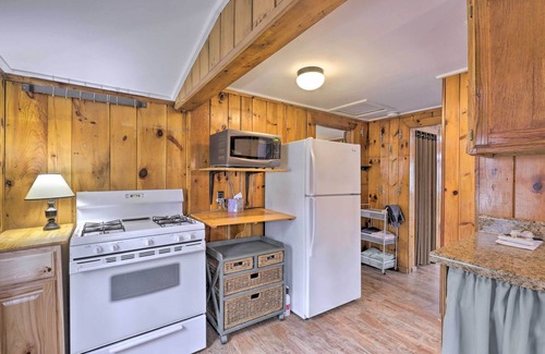 Gilford Cottage | Walk to Marina: Cute Gilford Cottage w/Grill