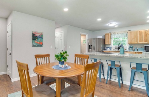 Afton House | Walk to Marina & Lake: Family Retreat in Afton!
