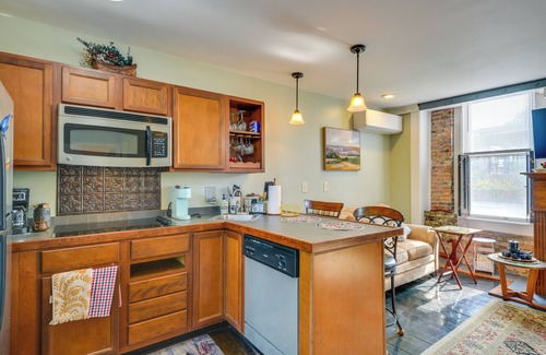 Sackets Harbor Apartment | Walk to Marina, Couple's Retreat in Sackets Harbor