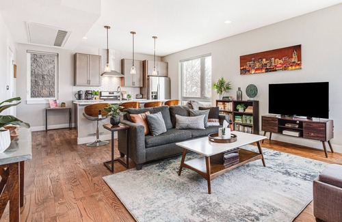 West Colfax House | Walk to Mile High Stadium: Modern Denver Townhome
