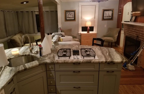 Wareham Cottage | Walk to Ocean Deals!