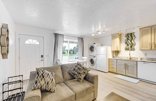 Soldotna Apartment | Walk to Parks: Snug Soldotna Sanctuary!