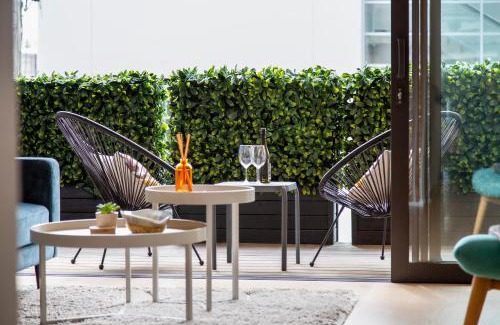 Grey Lynn Apartment | Walk To Ponsonby & K Road Bright Ponsonby Apt with Blackout Blinds for the Perfect Sleep