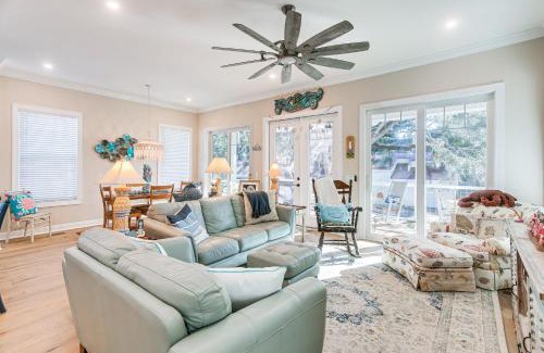 King City House | Walk to Public Beach Hideaway in St Simons Island