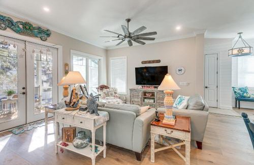 King City House | Walk to Public Beach Hideaway in St Simons Island