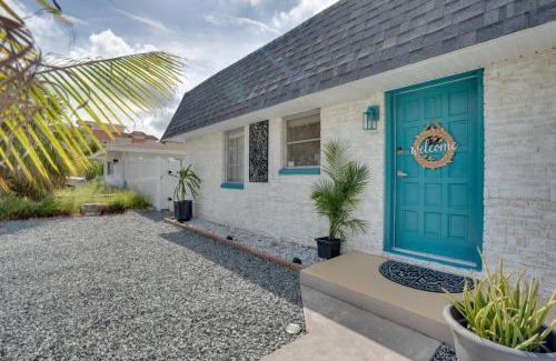 Redington Shores House | Walk to Redington Beach Renovated Duplex with Patio