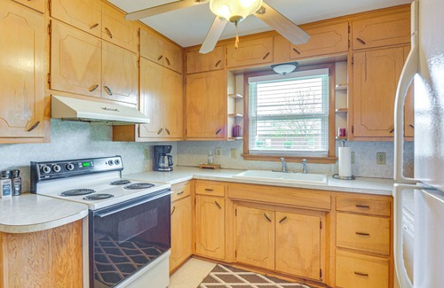 Stockton House | Walk to Restaurants: Stockton Home w/Game Room