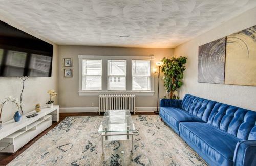 Portsmouth House | Walk to River and Downtown Portsmouth Apartment!