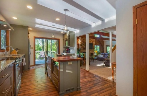 Plymouth House | Walk to Road America! Lake House on Private Peninsula