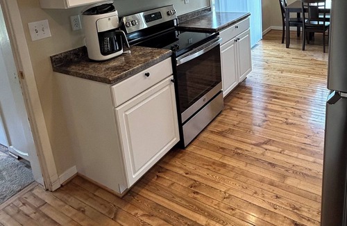 Sturgeon Bay House | Walk to Sand Bay - Room to park boat! - Quiet Country Setting - 3 Bedrooms