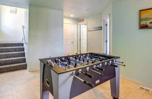 Rockaway Beach House | Walk to Shore Home with Deck in Rockaway Beach!