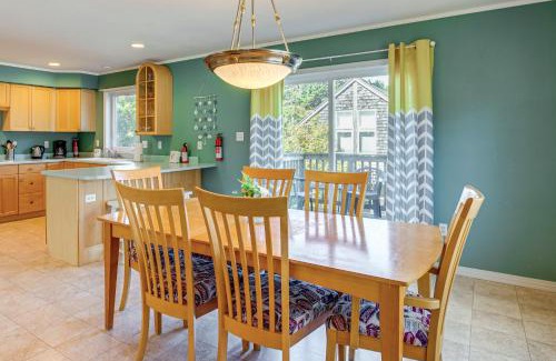 Rockaway Beach House | Walk to Shore Home with Deck in Rockaway Beach!