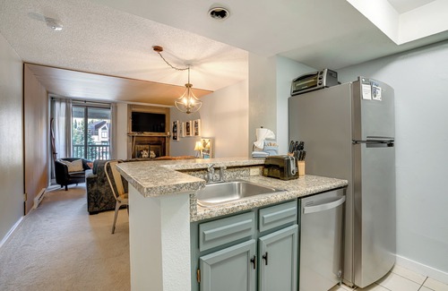 East Village at Copper Condo | Walk to Ski Lift + Hot Tub: Copper Mountain Condo