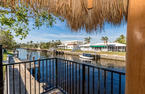 Bel Air House | Walk to the beach! Tiki Hut, Waterfront, Heated Pool, kayaks, bicycles, arcade!
