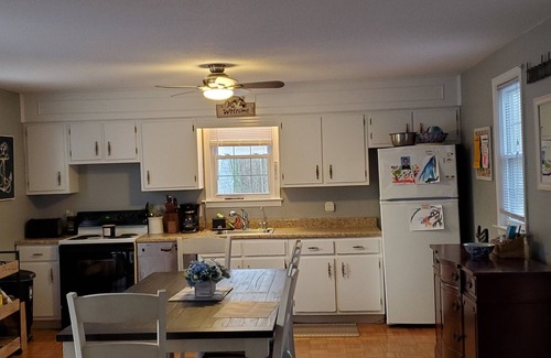 West Harwich House | WALK TO THE BEACH! 4 Bedroom W Harwich Home. Ready for Families. Dogs welcome!