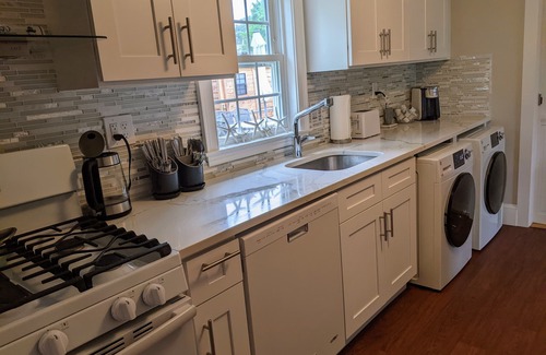 West Dennis House | Walk to the beach- Completely renovated 3 bedrooms house, central A/C