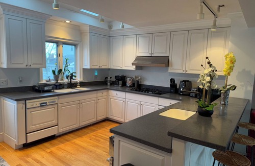 Stonington Apartment | Walk to the Beach "The Borough"