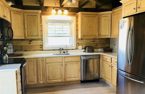 York Beach House | Walk to the beach! This house is perfect for multi families, space and privacy!