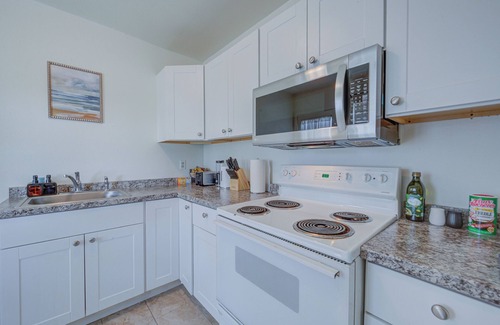 Highlands - Perkins House | Walk to Tiger Stadium/Near Downtown/King Bed
