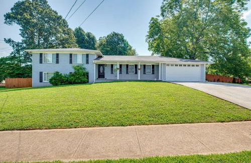 East Point Apartment | Walk to Train and Bus Stop Hidden Gem in ATL!