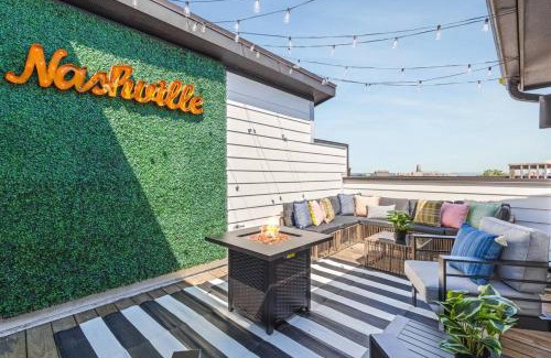 Hillsboro West End House | Walk to Vanderbilt and Belmont with Garage and Rooftop Deck
