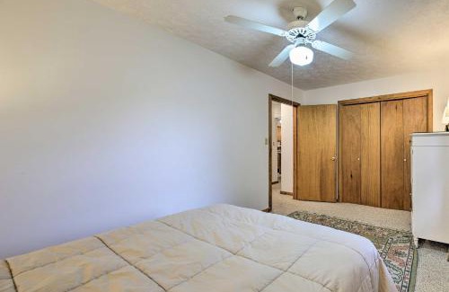 Flippin House | Walk to White River Home with Deck in Flippin!