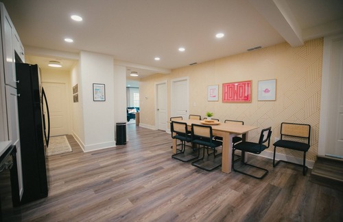Music Row Apartment | Walkable 4BR/Vandy/Broadway/Music Row/Hospital-3