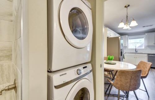 Helen Apartment | Walkable Condo 3 Mi to Unicoi State Park