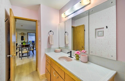 Poulsbo House | Walkable Downtown Poulsbo Vacation Rental!