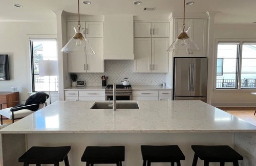 Reynoldstown House | Walkable Luxury Home on Beltline w/ Rooftop Oasis