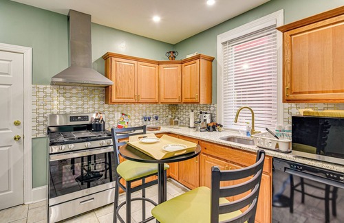 Morton House | Walkable Neighborhood: Updated Morton Home!