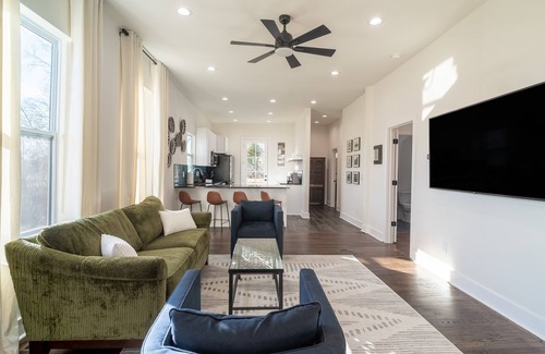East Lake House | Walkable Upscale In East Lake