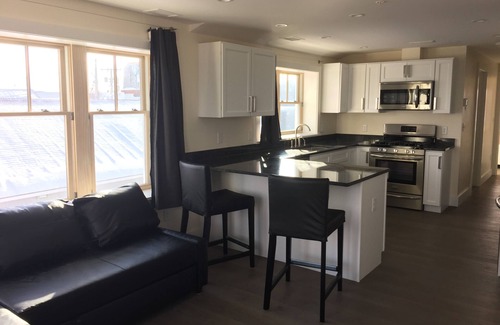 Oak Bluffs Apartment | Walking Distance From Oak Bluffs Ferry Terminal With 180 Degree Ocean View.
