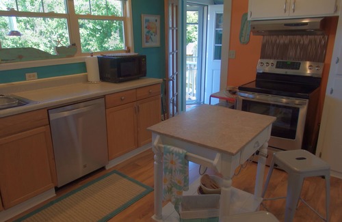 Port Angeles House | Walking Distance to Downtown shopping, food, Ferry, and gateway to the Olympi