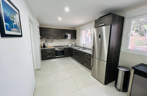 Moraira Villa | Walking distance to town center and beach | 4 double bedrooms | private pool