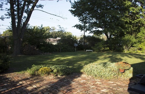 South Bend House | Walking Distance to Notre Dame & Shopping