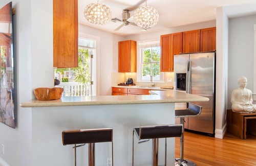 Midtown House | WALKING ON SUNSHINE ~ Exquisite 3 BR, 3 Ba Home w/Heated Pool & Parking!
