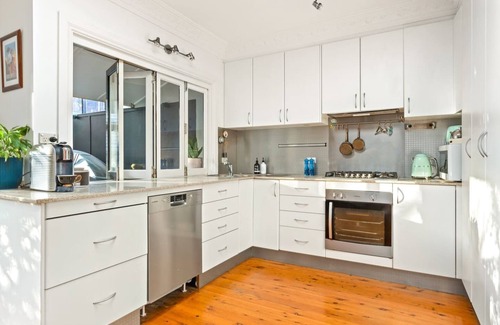 Newtown House | Wallabies Rest An Ornate Newtown Terrace