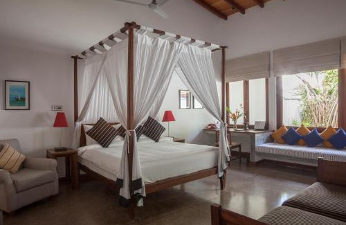 Kotugoda Hotel | Wallawwa