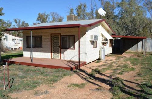 Pooncarie House | Wallies Cottage On The Darling