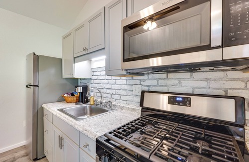 Wallkill Apartment | Wallkill Apartment w/Private Patio: 6 Mi to Town!